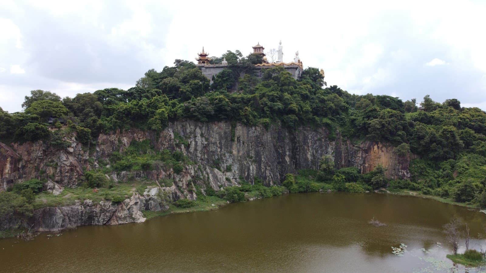 Chùa Châu Thới