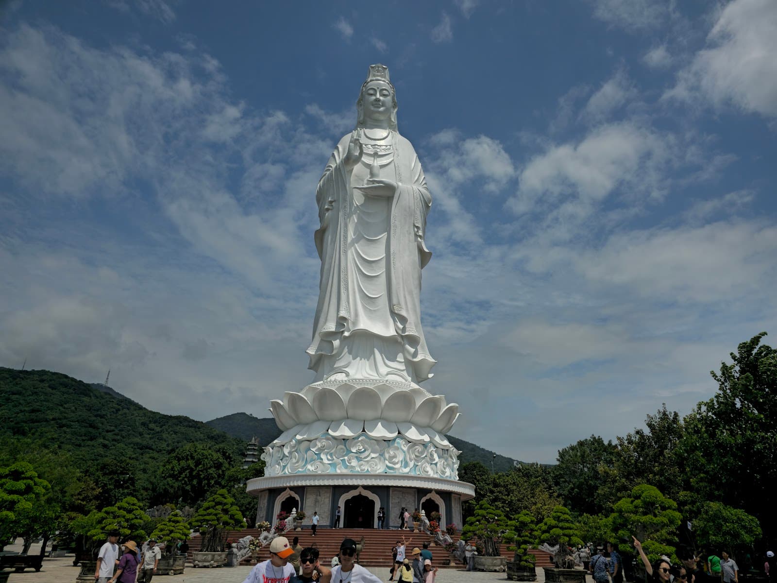Chùa Linh Ứng