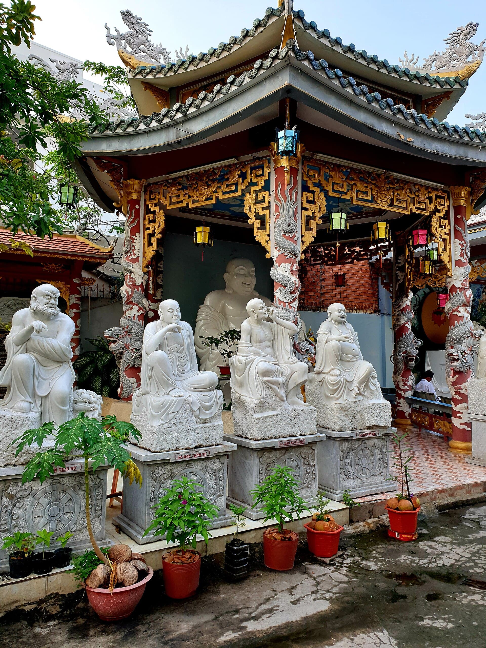 Chua an Phuoc