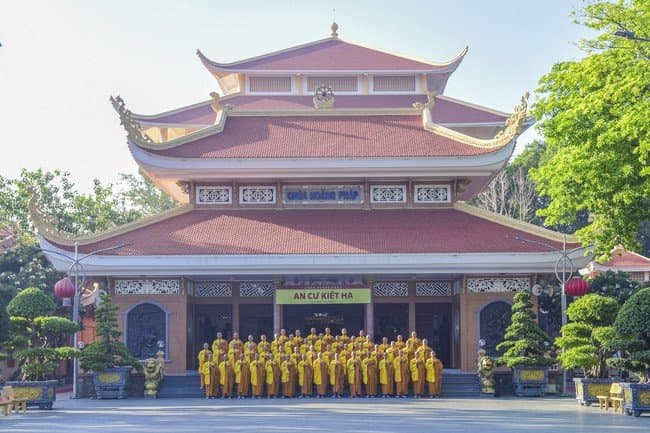 Chùa Hoằng Pháp
