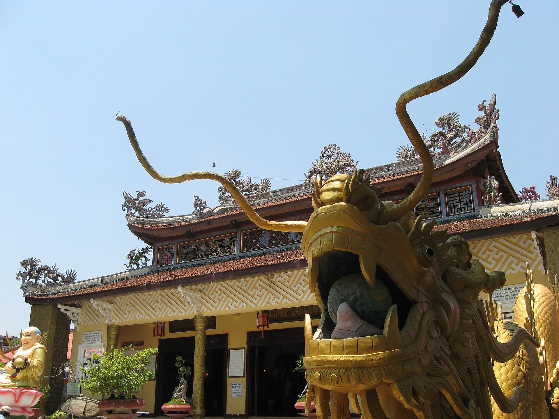 Chùa Linh Quang