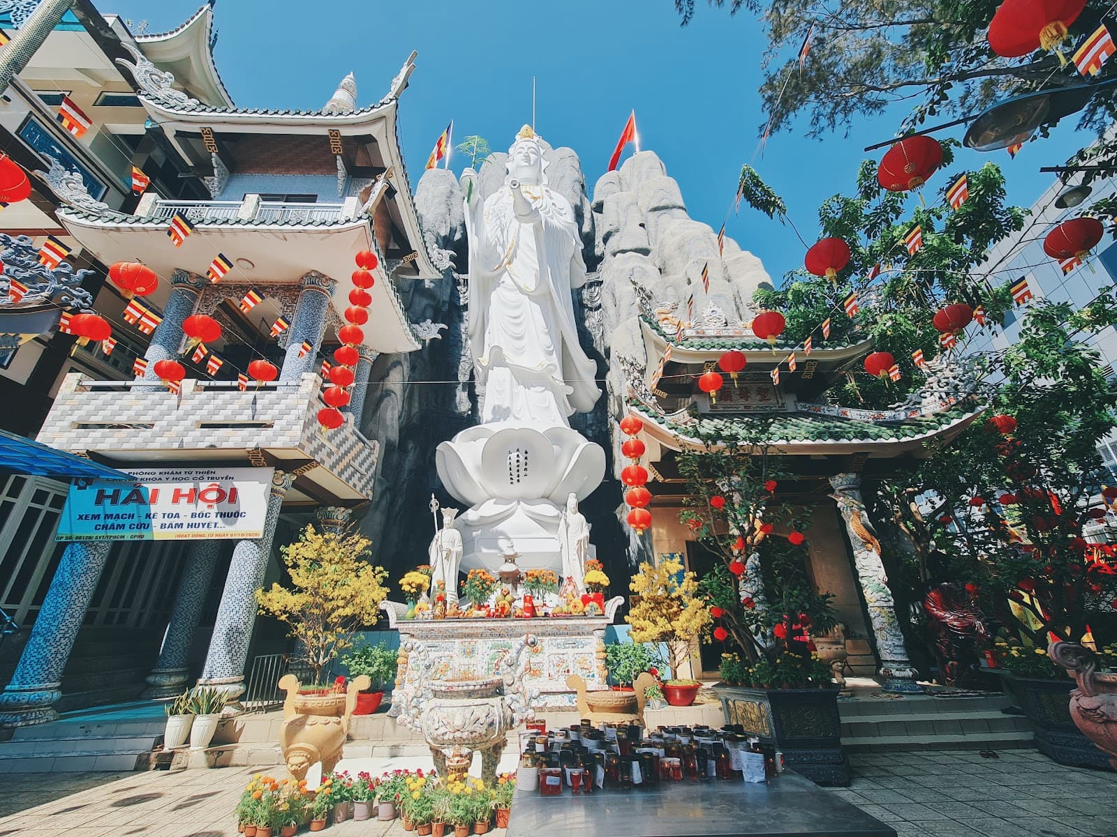Chùa Linh Sơn Hải Hội