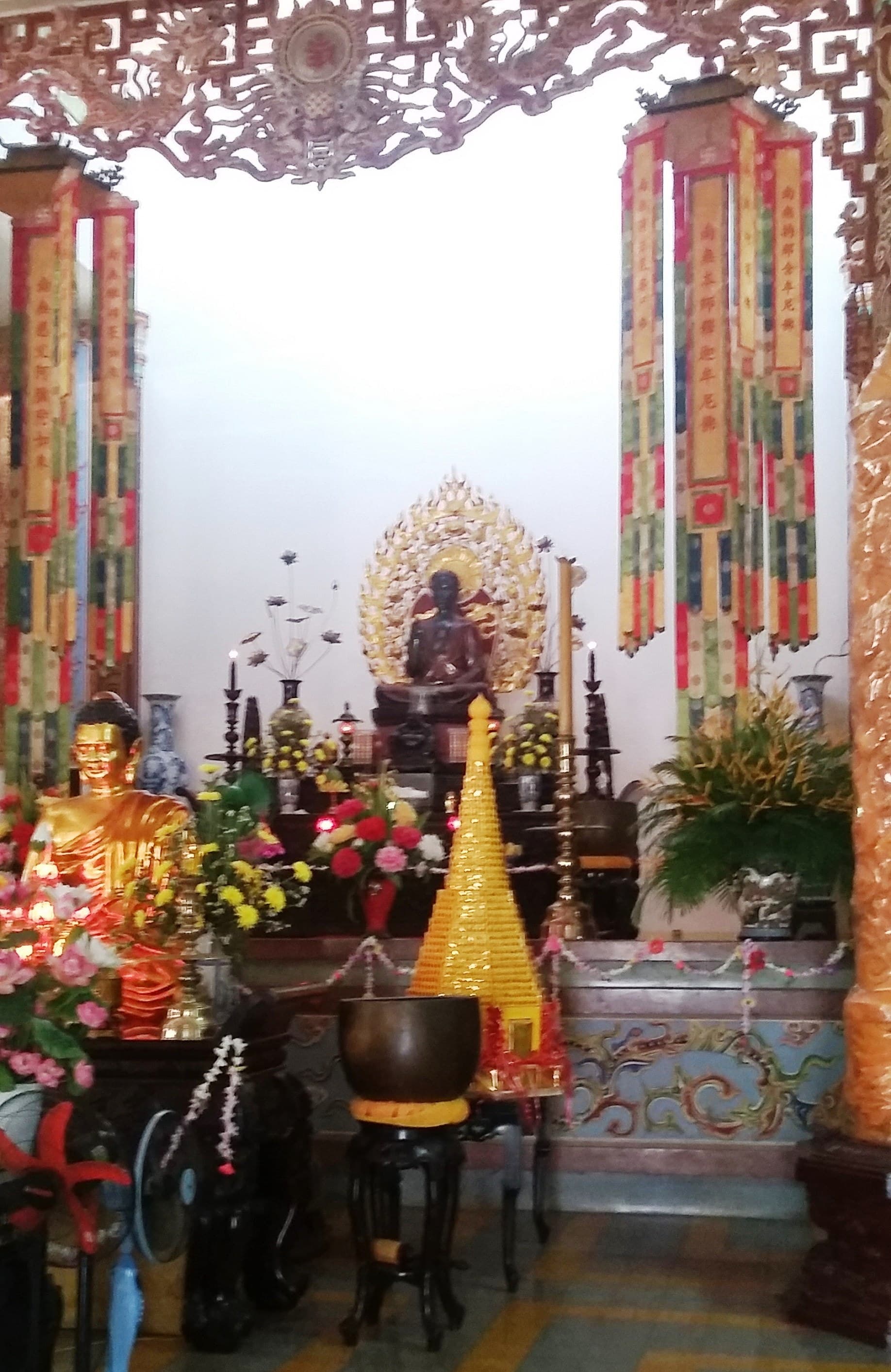 Chùa Long Sơn