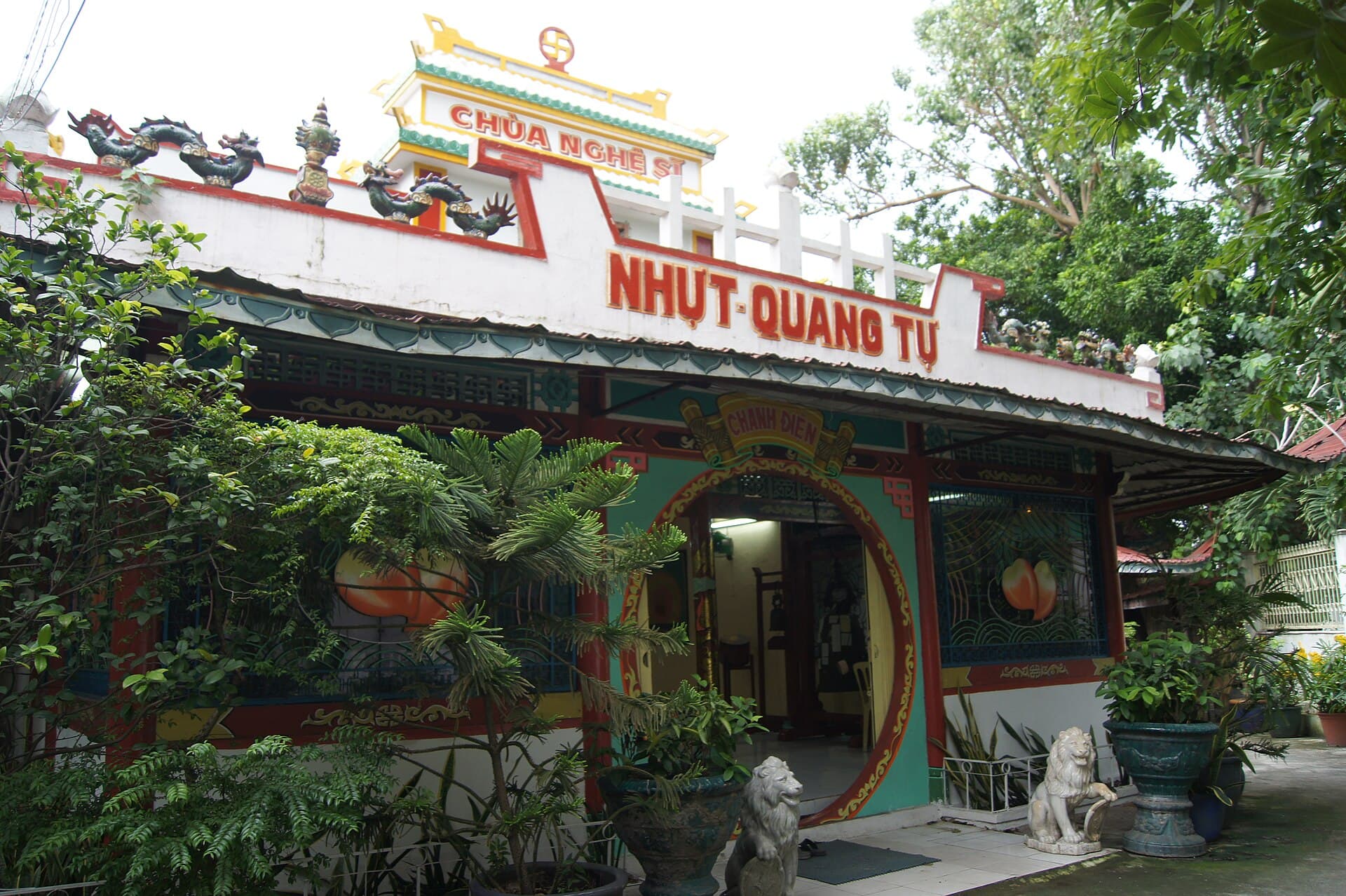 Chùa Nhựt Quang (chùa Nghệ sĩ)