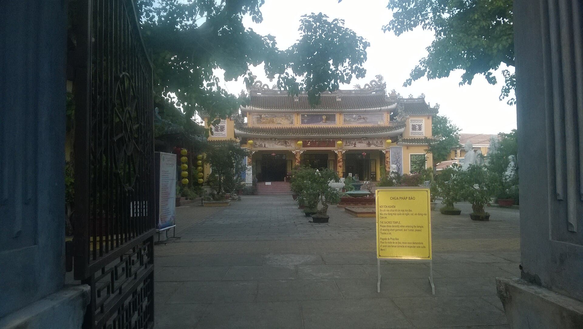 Chùa Pháp Bảo