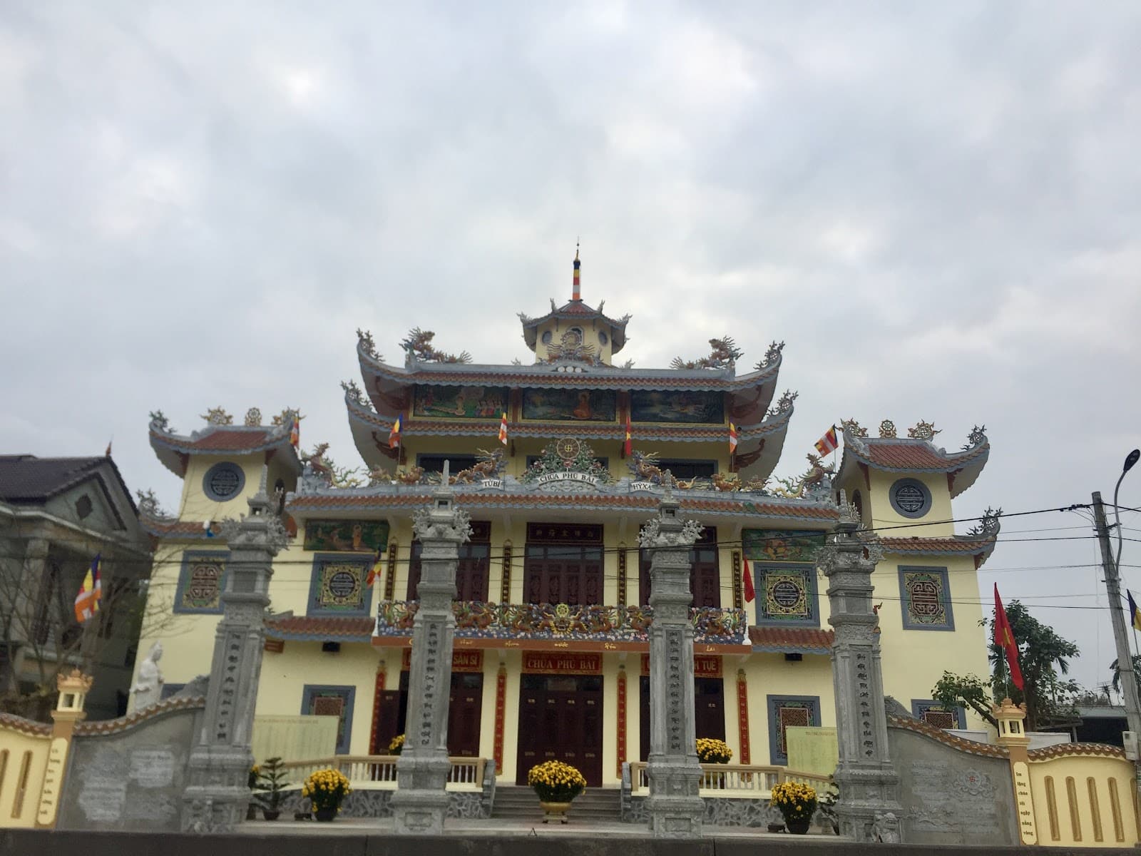 chùa Phú Bài