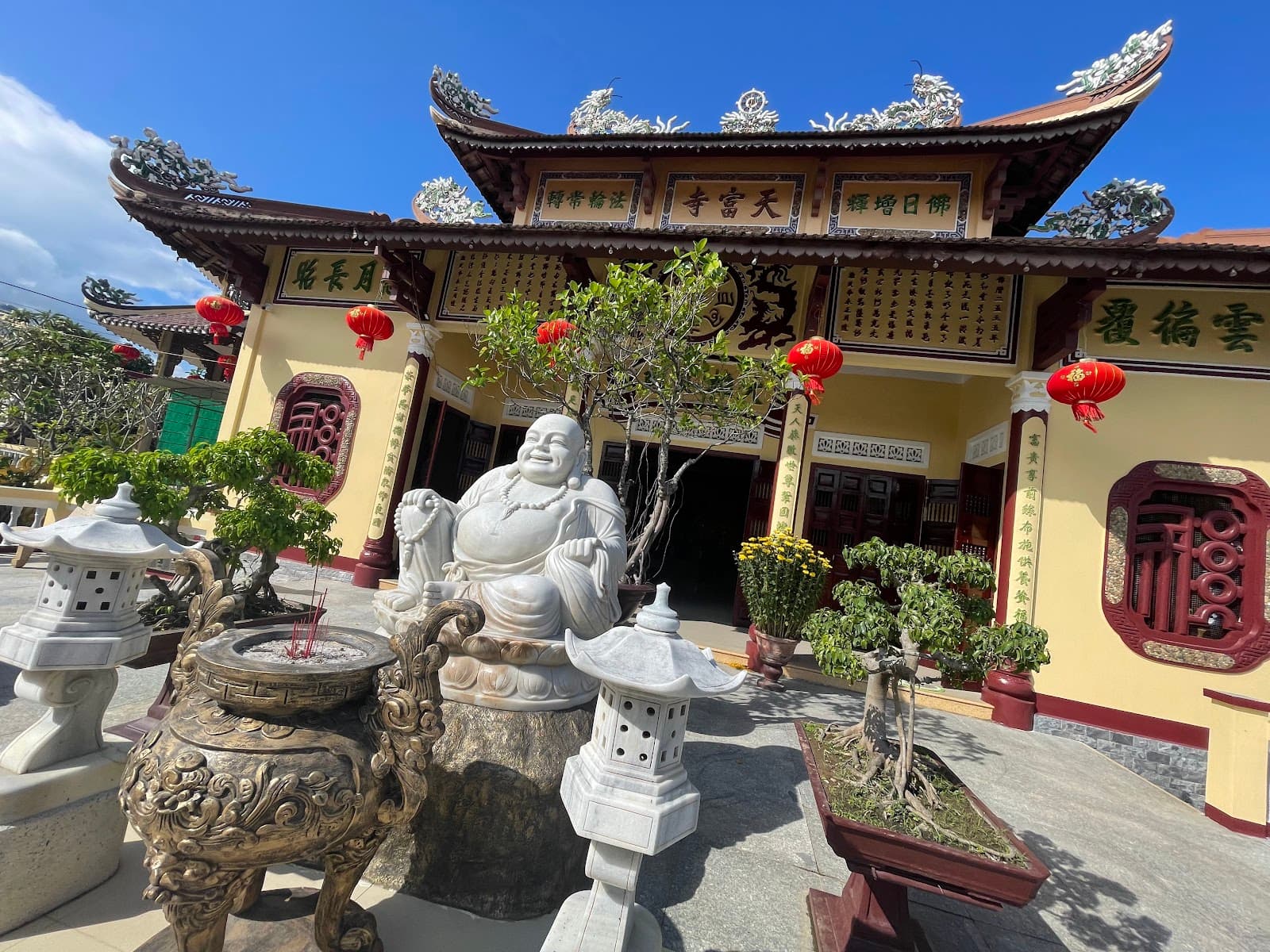 Chua Thien Phu
