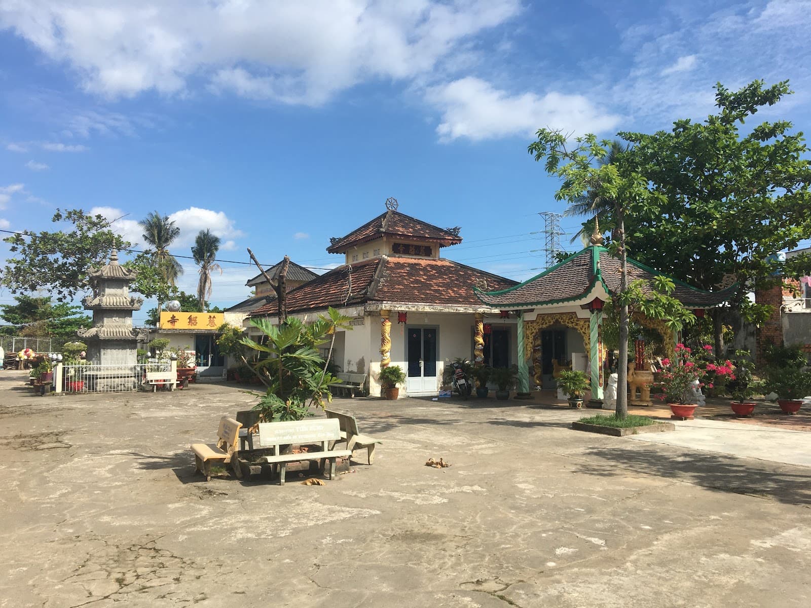 Chùa Từ Thoàn