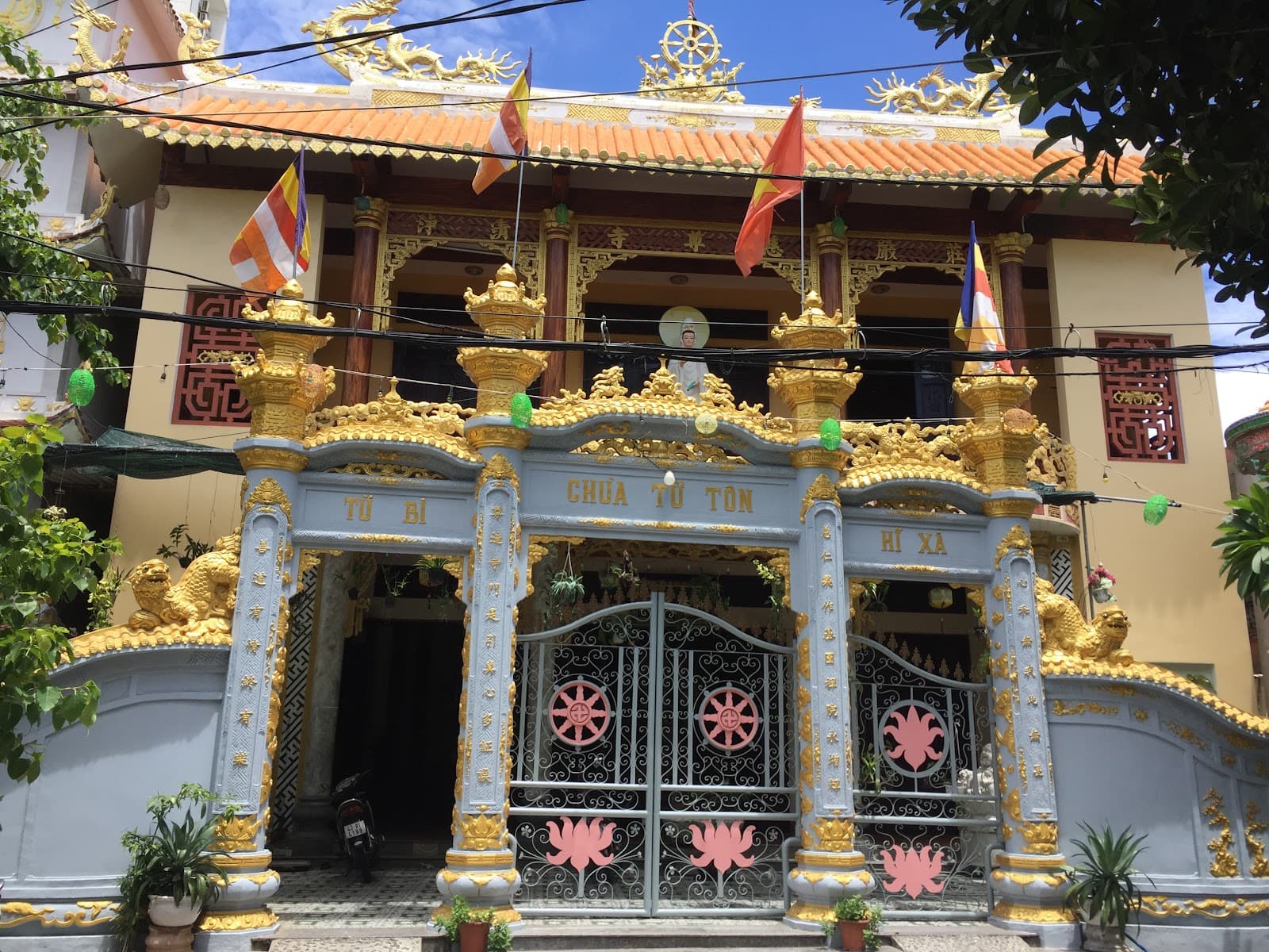 Chùa Từ Tôn