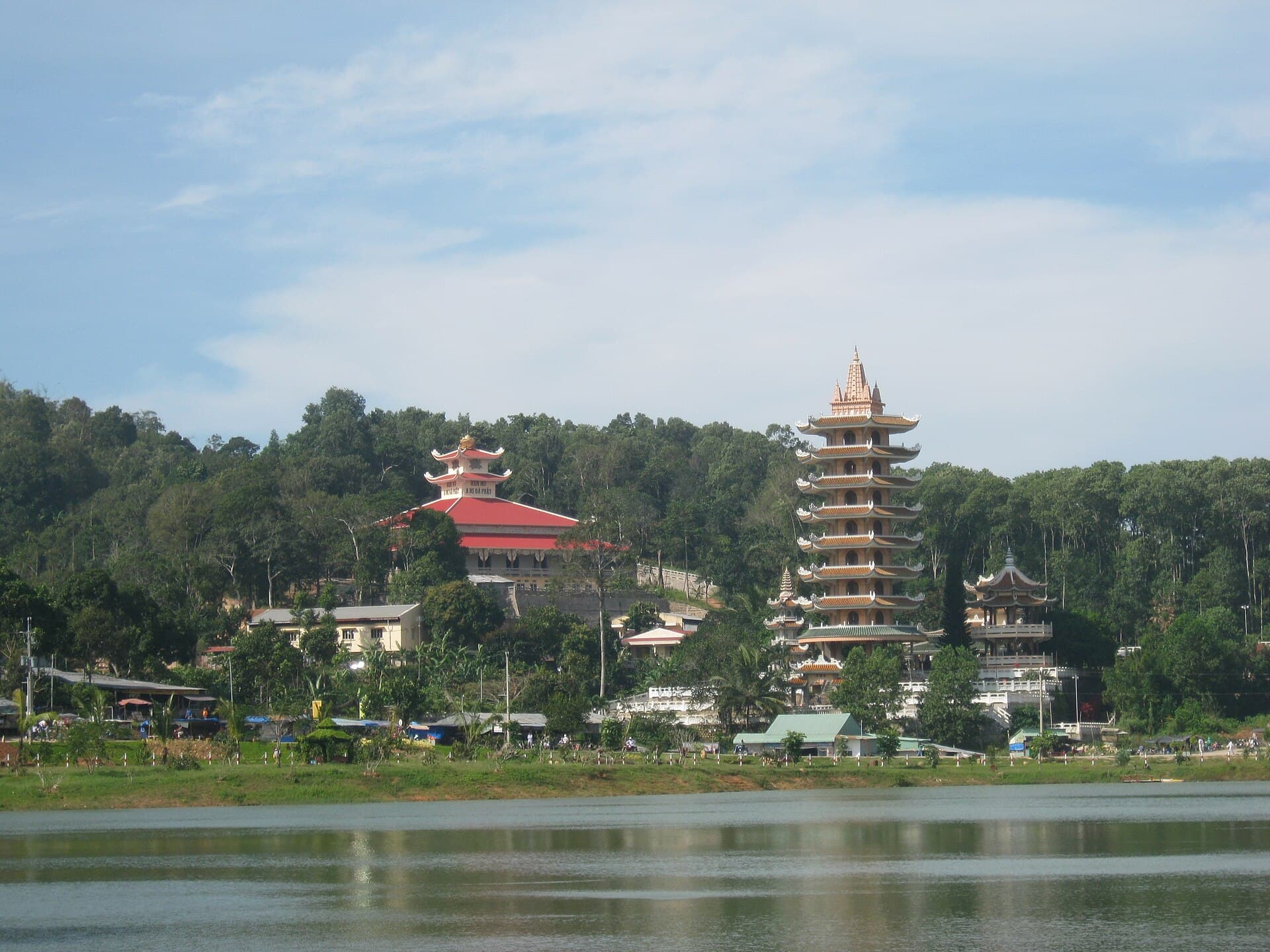 Chùa Vạn Linh