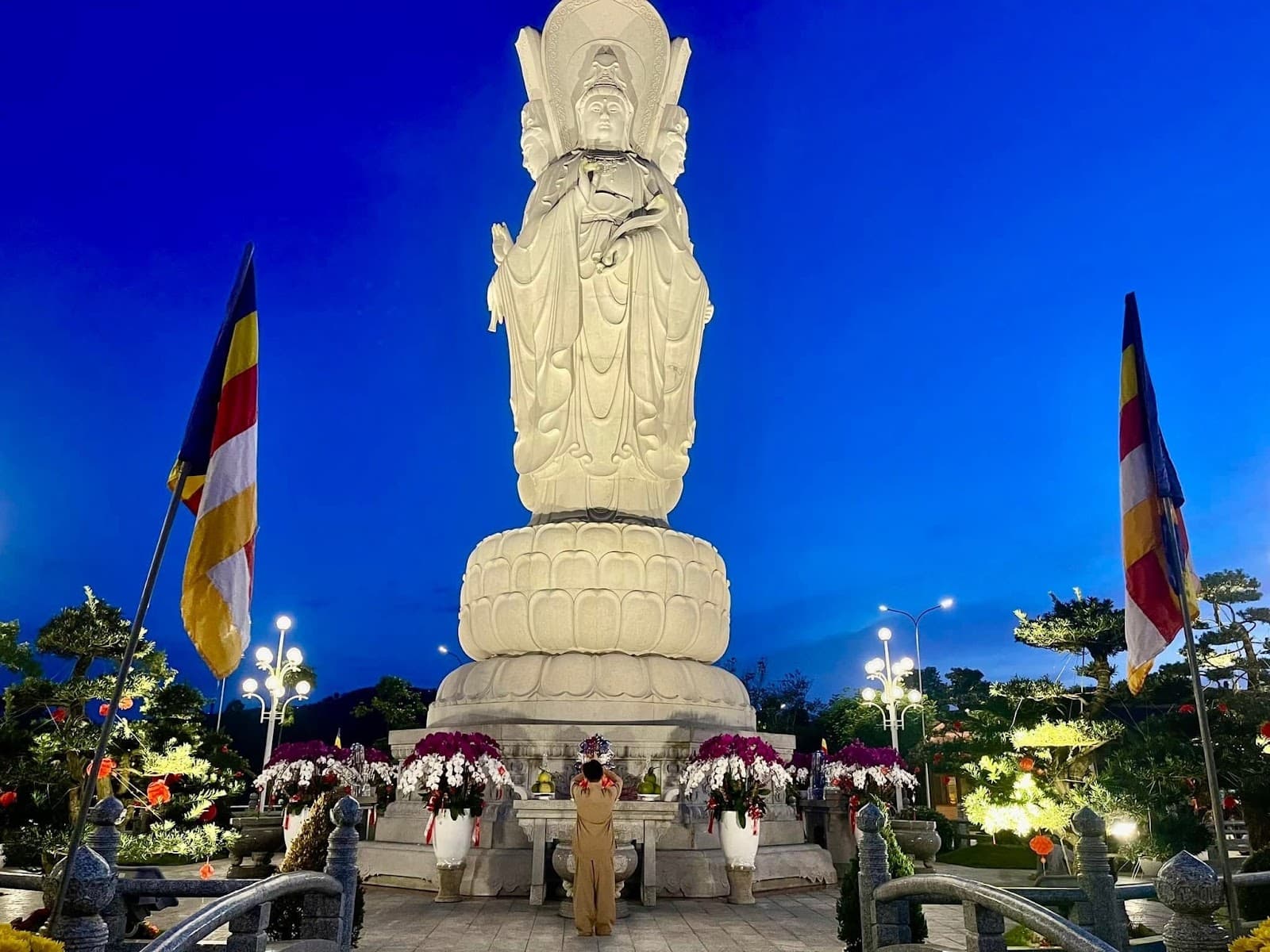 Đại Tùng Lâm Hoa Sen