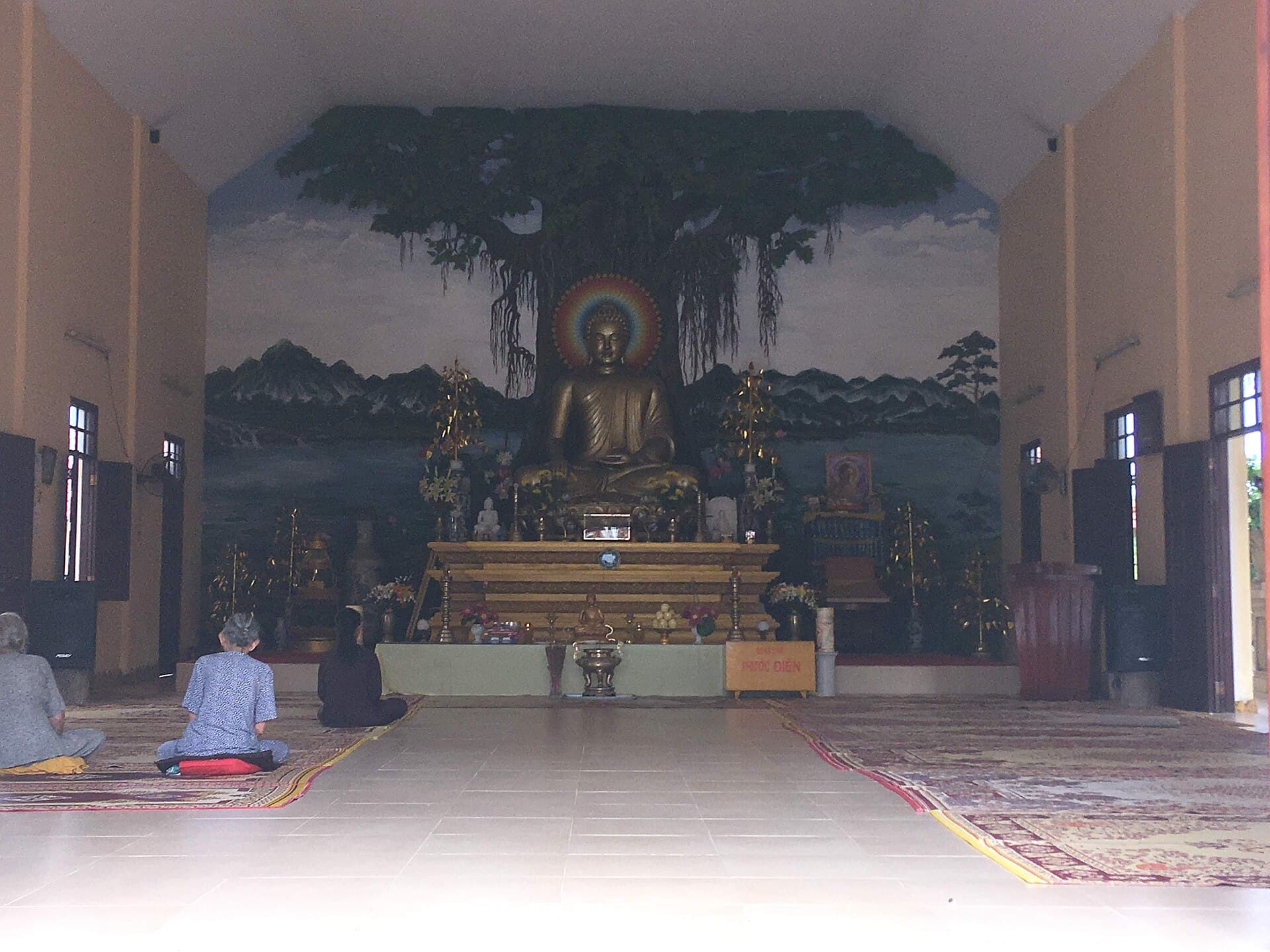 Nam Quang Tự