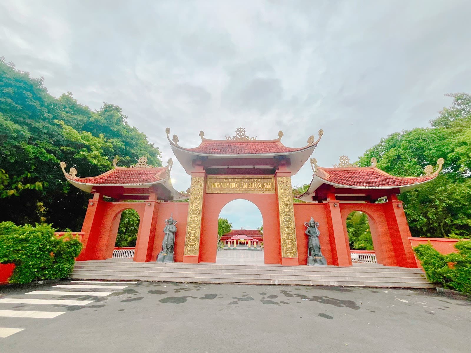 Thiền Viện Trúc Lâm Phương Nam